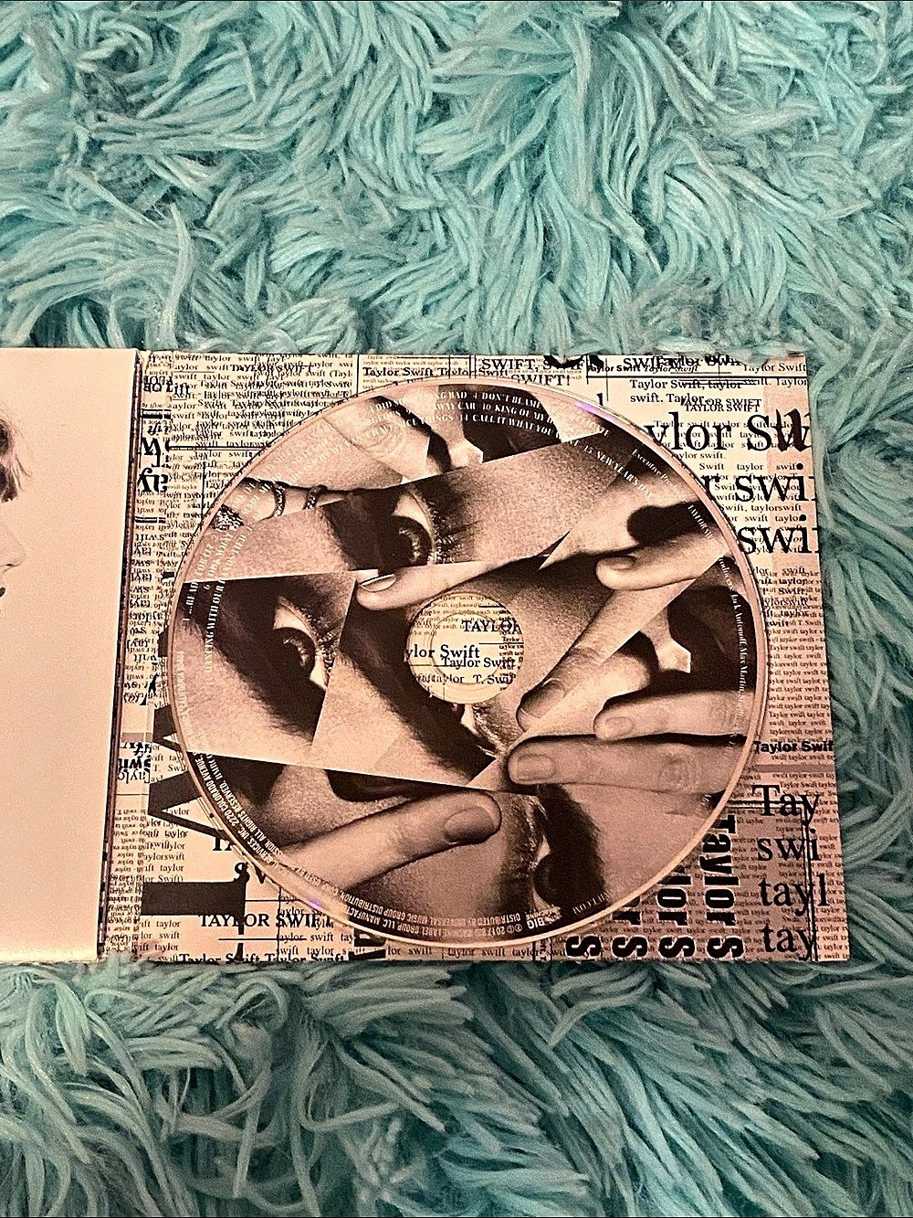 Taylor Swift Reputation Audio CD, Paper Case - Picture 5 of 7
